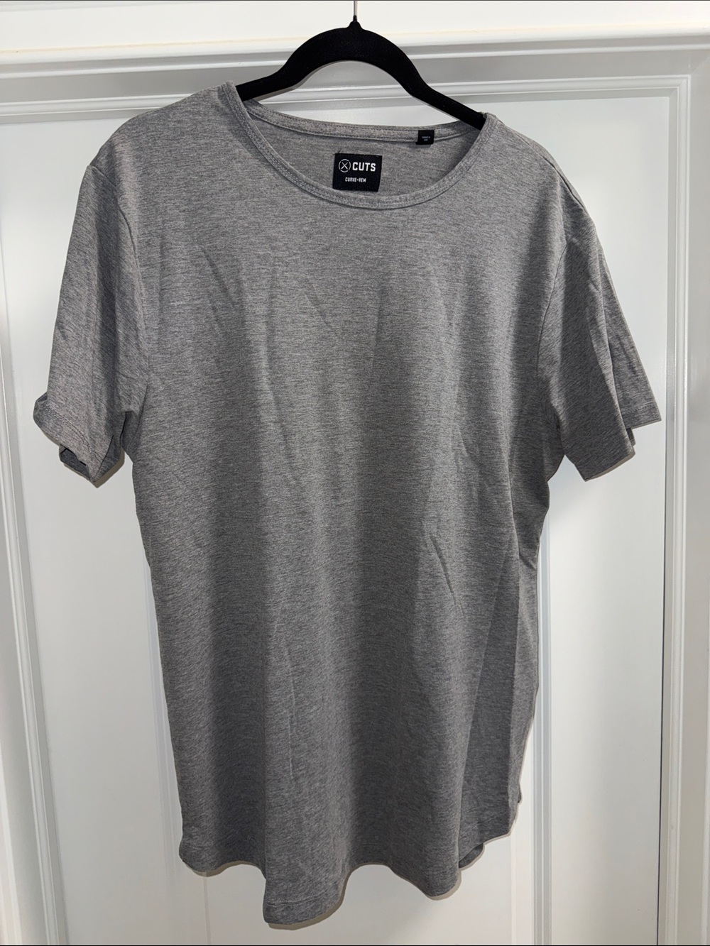 Cuts Clothing AO Curve Hem T-Shirt